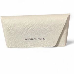 Michael Kors Ivory Eyewear Holder includes manual+cleaning cloth Stylish Luxury